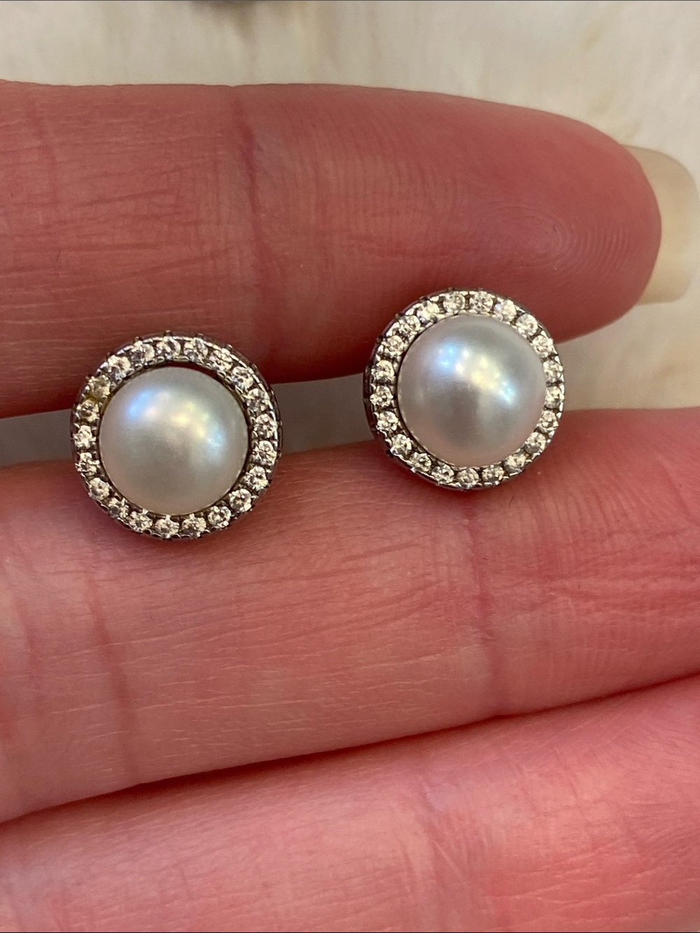 Pearl Set - Picture 2 of 5